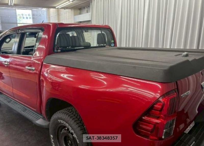 Toyota HILUX 2018-08 8474474-6