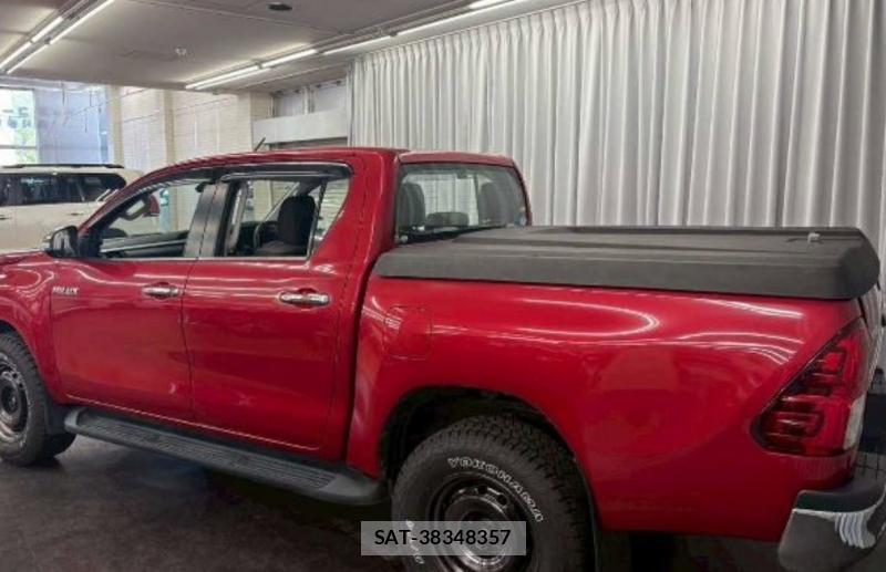 Toyota HILUX 2018-08 8474474-7
