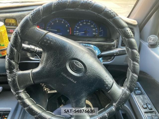 Toyota HILUX 2002-01 2115559-14