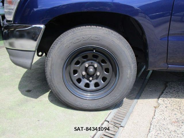 Toyota HILUX 1998-04 8525188-10