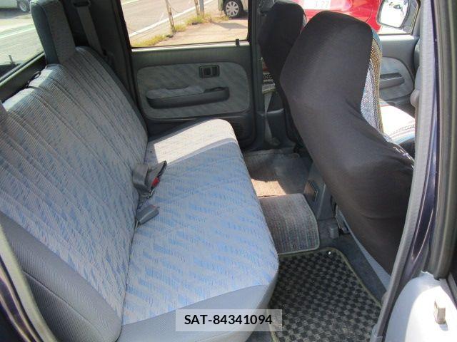 Toyota HILUX 1998-04 8525188-14