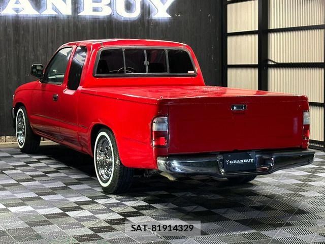 Toyota HILUX 2001-02 8849287-14