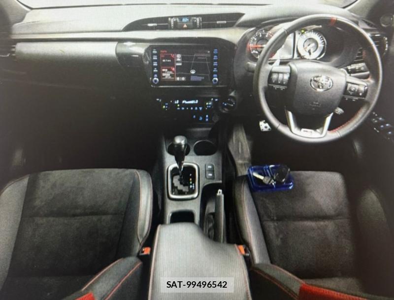 Toyota HILUX 2024 1275492-4