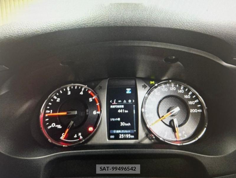 Toyota HILUX 2024 1275492-5