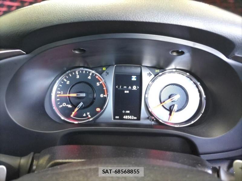 Toyota HILUX 2024 7013434-5