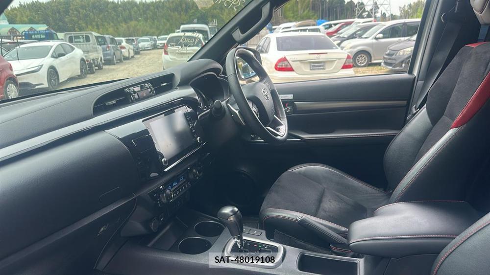 Toyota HILUX 2024 6983497-10