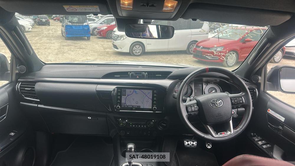 Toyota HILUX 2024 6983497-12