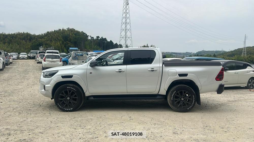 Toyota HILUX 2024 6983497-1