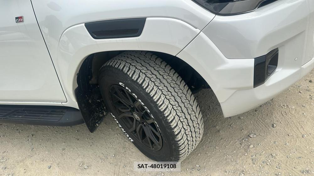 Toyota HILUX 2024 6983497-24