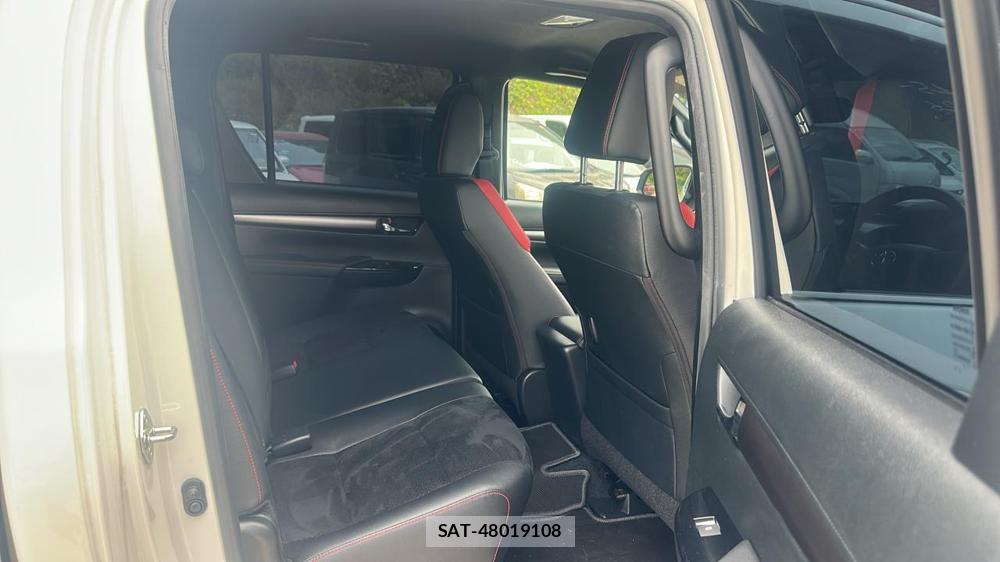 Toyota HILUX 2024 6983497-8