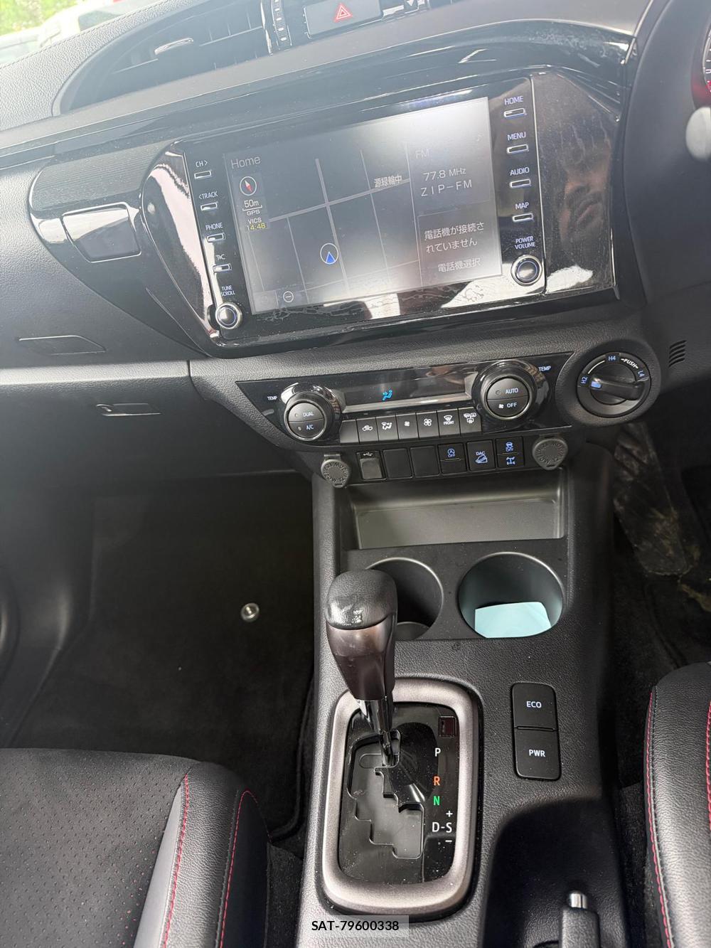 Toyota HILUX 2023 7013428-15