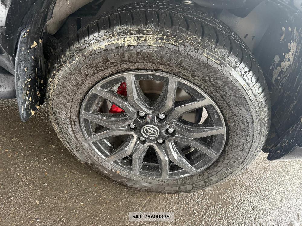 Toyota HILUX 2023 7013428-22