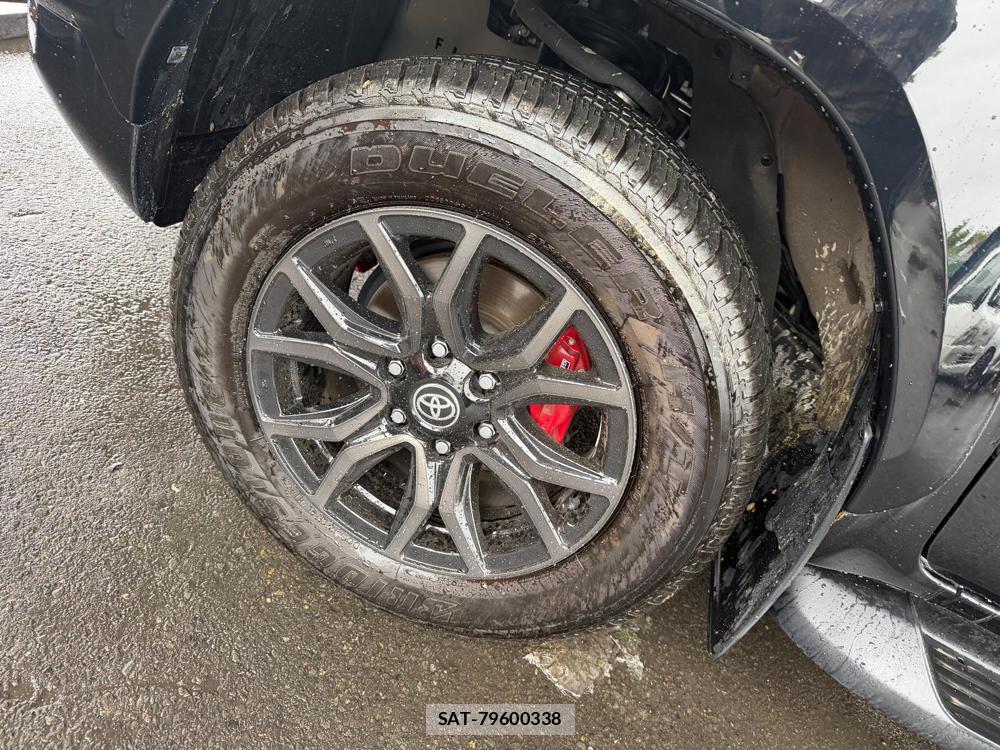 Toyota HILUX 2023 7013428-23