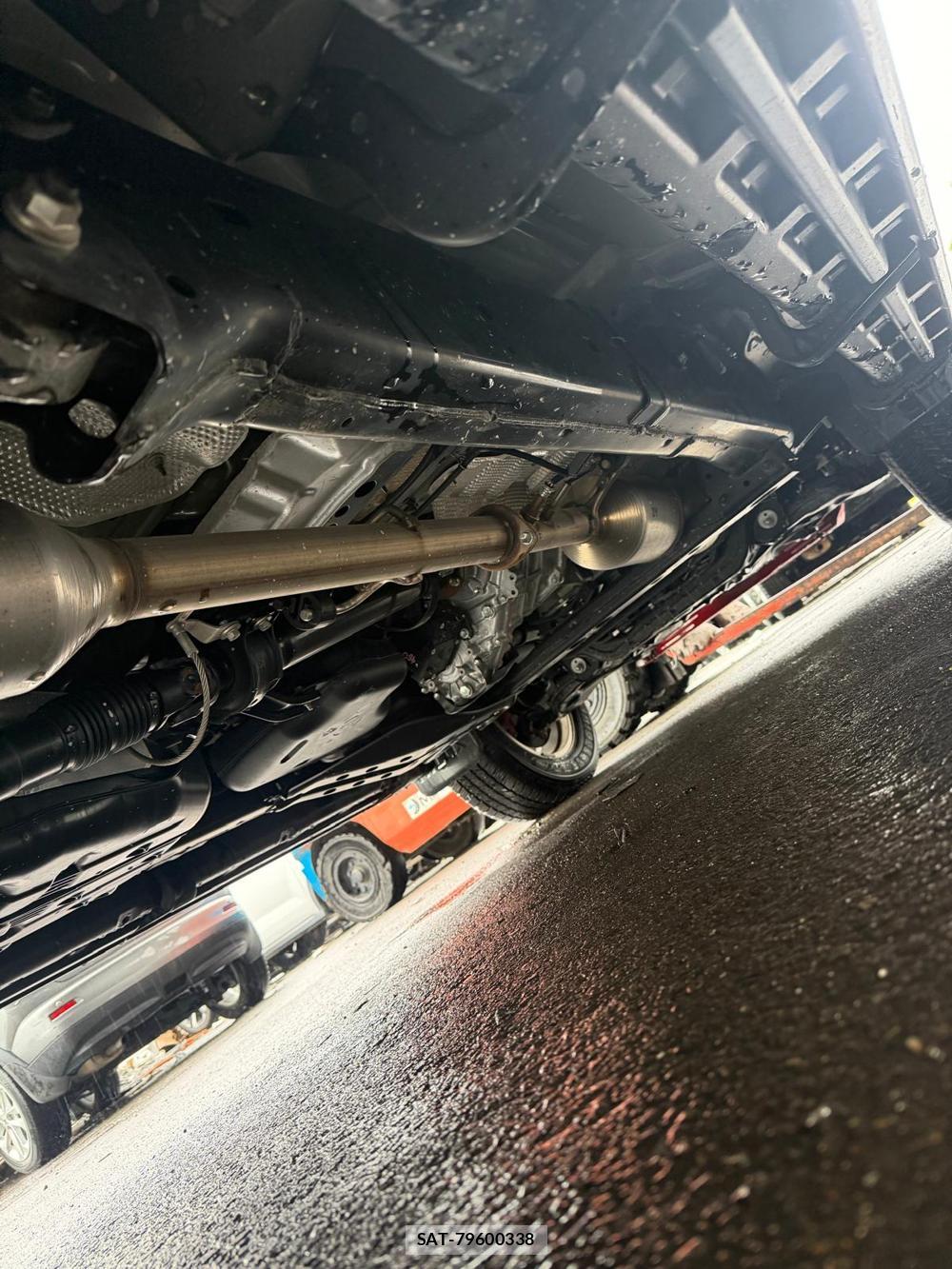 Toyota HILUX 2023 7013428-27