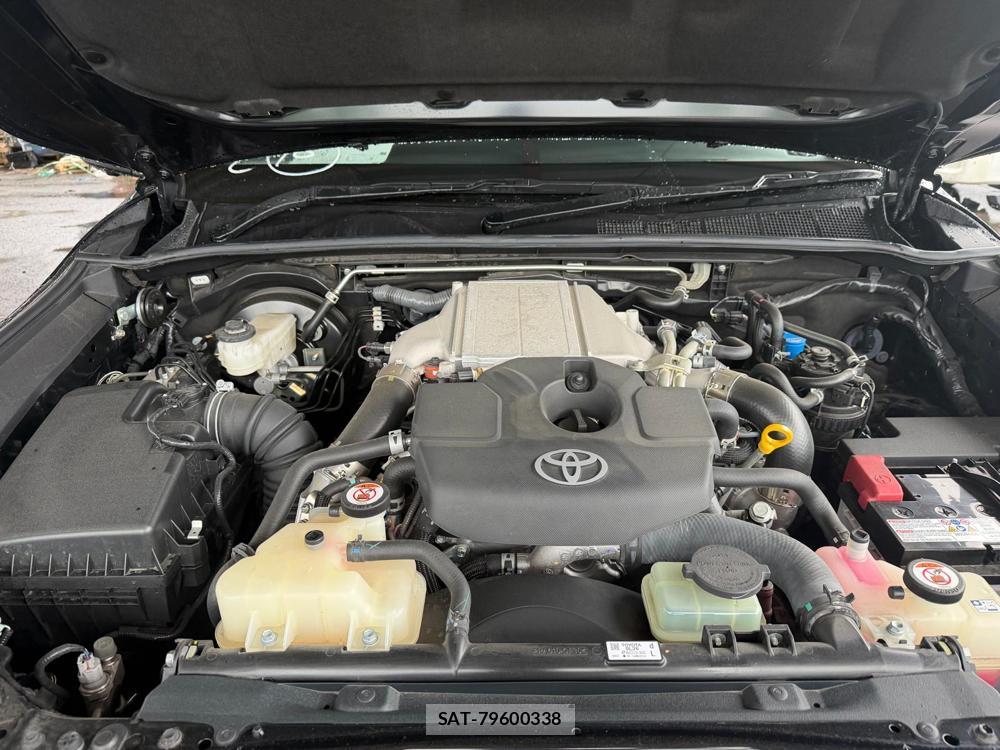 Toyota HILUX 2023 7013428-31