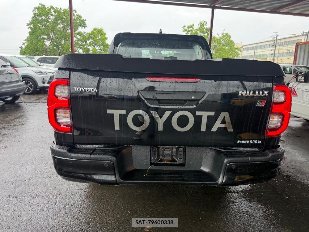 Toyota HILUX 2023 7013428-3