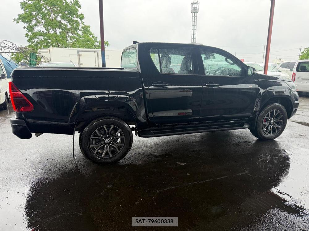 Toyota HILUX 2023 7013428-5