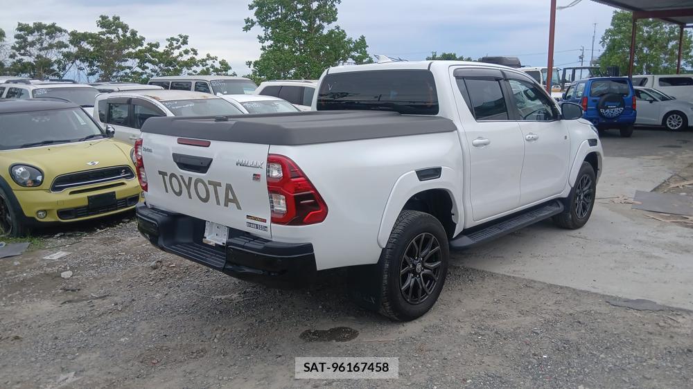 Toyota HILUX 2024 6983498-4