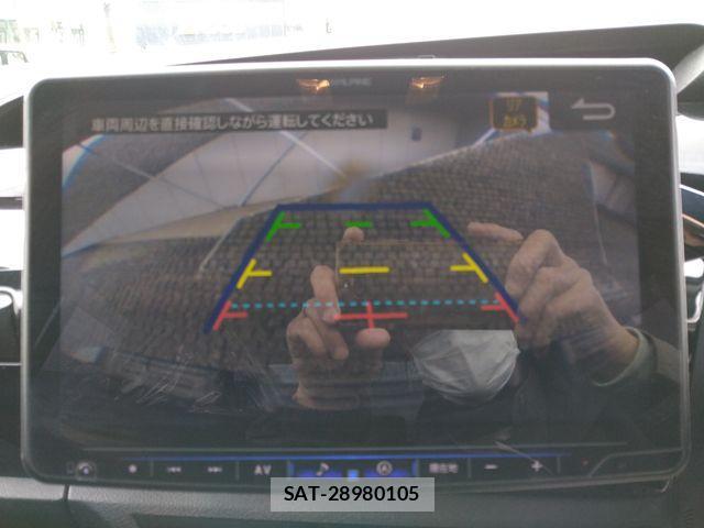 Toyota HILUX 2020-04 820280-18