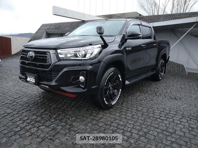 Toyota HILUX 2020-04 820280-1