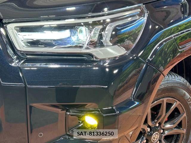 Toyota HILUX 2023-03 866613-11