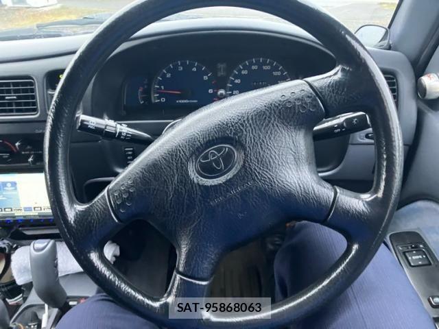 Toyota HILUX 1999-10 866600-21