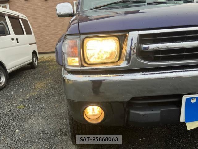 Toyota HILUX 1999-10 866600-3