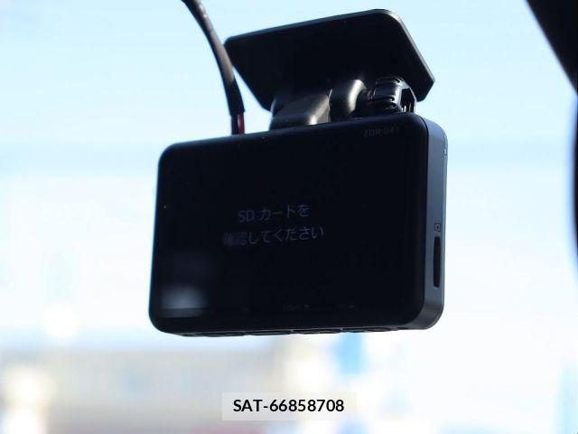 Toyota HILUX 2022-01 3832954-11