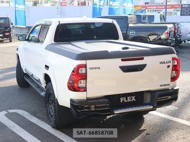 Toyota HILUX 2022-01 3832954-13