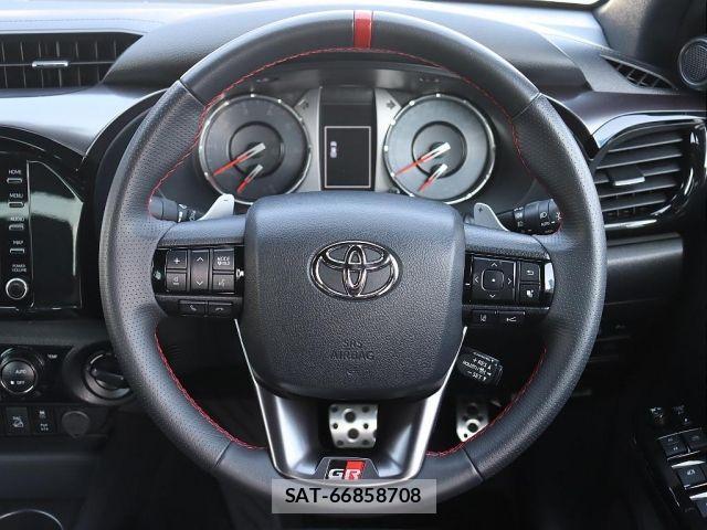Toyota HILUX 2022-01 3832954-18