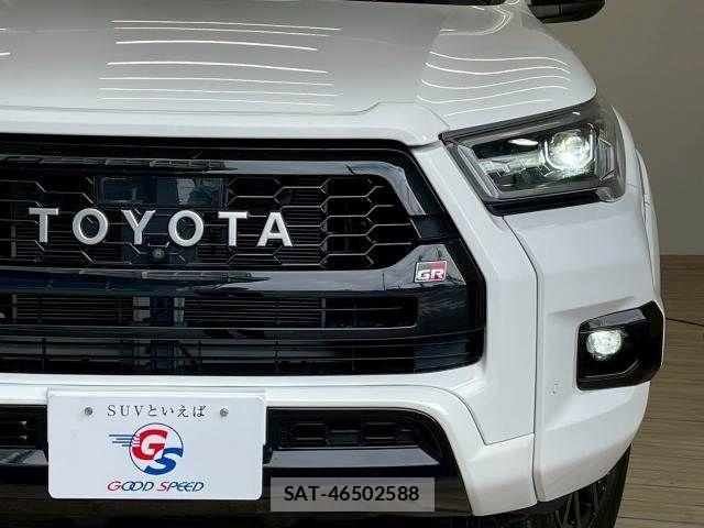 Toyota HILUX 2022-07 3906218-17
