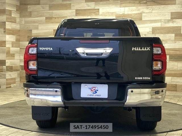 Toyota HILUX 2021-06 4421119-14