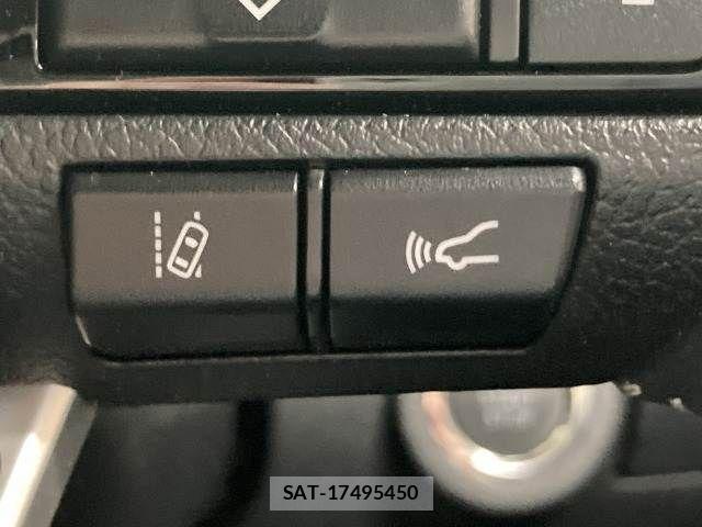 Toyota HILUX 2021-06 4421119-8