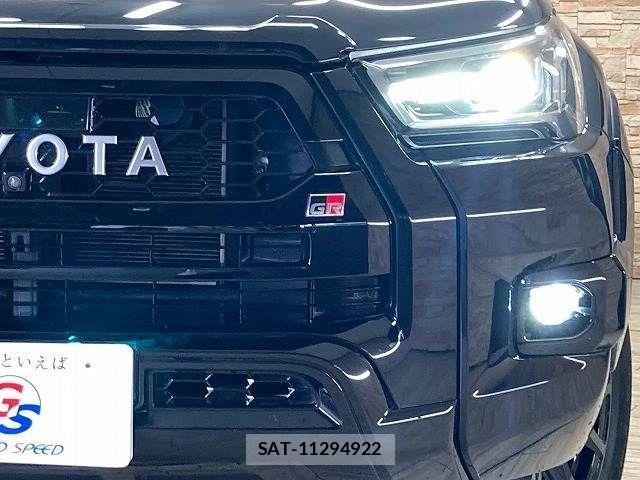Toyota HILUX 2022-08 4754122-19