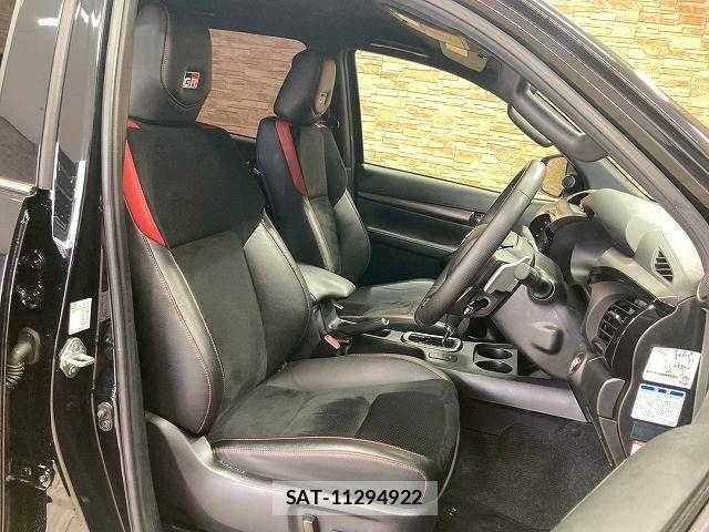 Toyota HILUX 2022-08 4754122-4