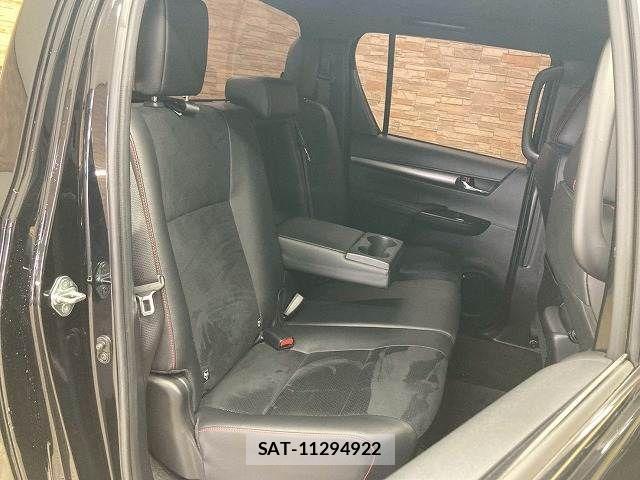 Toyota HILUX 2022-08 4754122-5