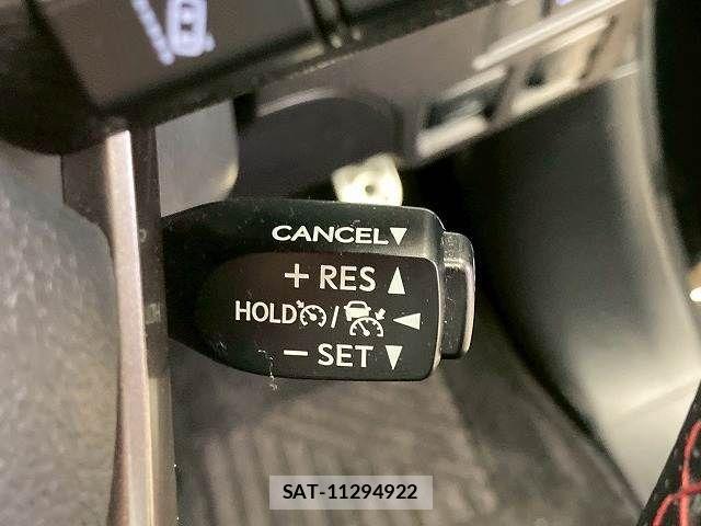 Toyota HILUX 2022-08 4754122-6
