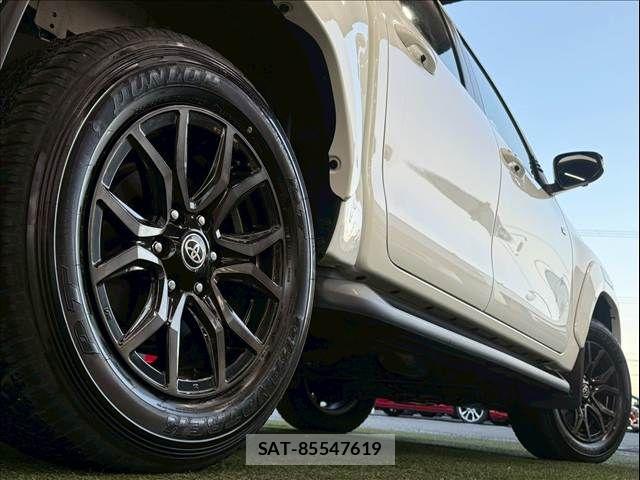 Toyota HILUX 2022-11 5869197-18