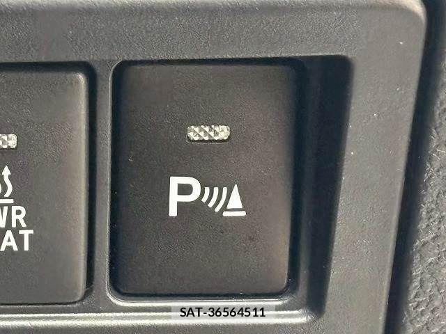 Toyota HILUX 2023-09 5869196-10