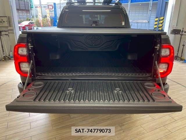 Toyota HILUX 2022-11 5869199-12