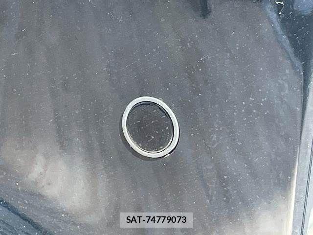 Toyota HILUX 2022-11 5869199-6