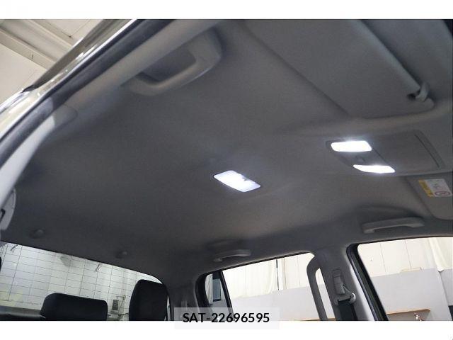 Toyota HILUX 2020-01 6244459-7