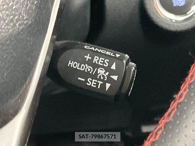Toyota HILUX 2022-11 6545166-9