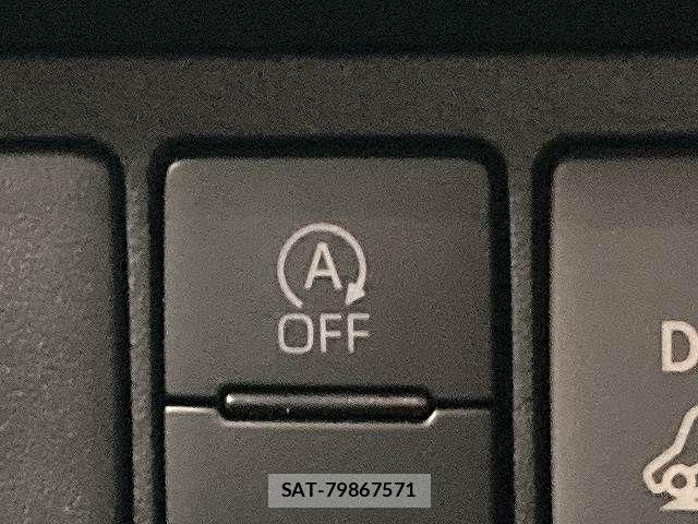 Toyota HILUX 2022-11 6545166-10