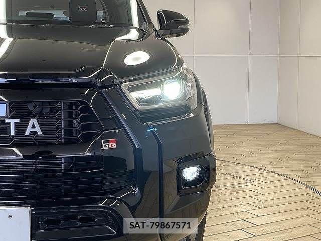Toyota HILUX 2022-11 6545166-19