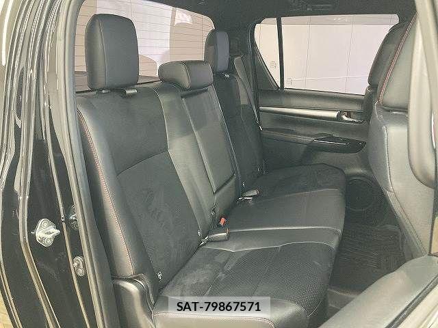 Toyota HILUX 2022-11 6545166-5