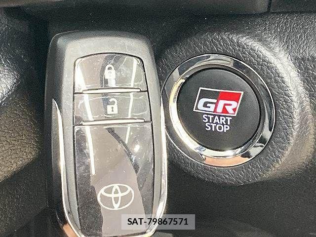 Toyota HILUX 2022-11 6545166-6