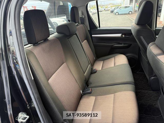 Toyota HILUX 2018-03 6612253-17