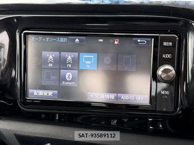 Toyota HILUX 2018-03 6612253-18