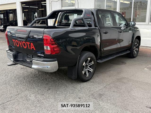 Toyota HILUX 2018-03 6612253-3